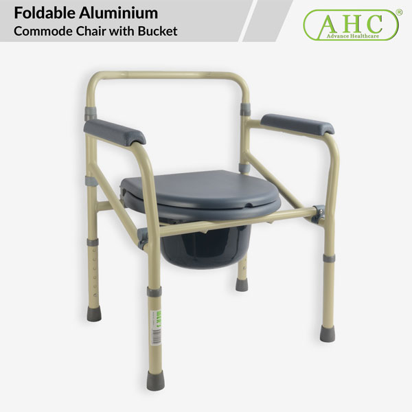 Foldable Aluminium Commode Chair with Bucket (CM892L-1)