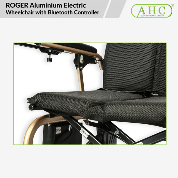 ROGER Aluminium Electric Wheelchair with Bluetooth Controller (WC100-1) - Image 4